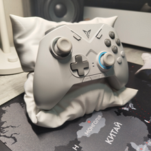 Carregar imagem no visualizador da galeria, Suporte de Travesseiro: Acessório para Controle Xbox