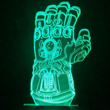 Carregar imagem no visualizador da galeria, Luminária Luva Thanos - Marvel