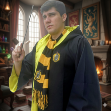 Carregar imagem no visualizador da galeria, Fantasia Harry Potter Lufa-Lufa – Capa Hogwarts com Varinha, Cachecol e Óculos