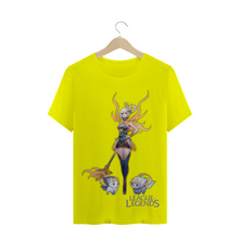 Carregar imagem no visualizador da galeria, Camiseta Lux Imperatriz Lunar League of Legends - WGs Geek