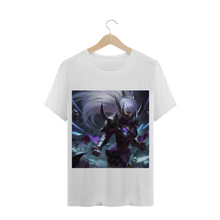 Carregar imagem no visualizador da galeria, Camiseta Irelia lâminas noturnas League of Legends