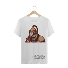 Carregar imagem no visualizador da galeria, Camiseta Lee Sin Indignado League of Legends - WGs Geek