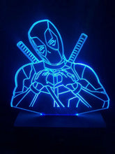 Carregar imagem no visualizador da galeria, Luminária Deadpool - Marvel
