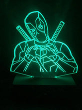 Carregar imagem no visualizador da galeria, Luminária Deadpool - Marvel
