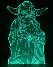 Carregar imagem no visualizador da galeria, Luminária Mestre Yoda - Star Wars
