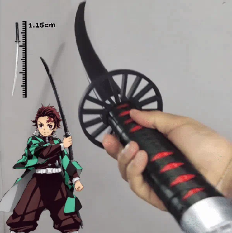 Katana Demon Slayer: Lâmina Retrátil (115cm) Kimetsu no Yaiba