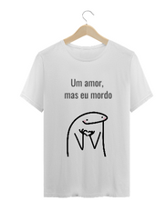 Carregar imagem no visualizador da galeria, Camiseta Florks Coração
