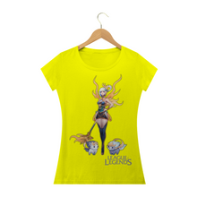 Carregar imagem no visualizador da galeria, Camiseta Lux Imperatriz Lunar League of Legends (long) - WGs Geek
