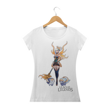 Carregar imagem no visualizador da galeria, Camiseta Lux Imperatriz Lunar League of Legends (long) - WGs Geek
