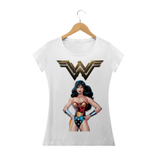 Carregar imagem no visualizador da galeria, Camiseta Mulher Maravilha DC Comics (long) - WGs Geek

