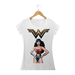 Camiseta Mulher Maravilha DC Comics (Baby Look)