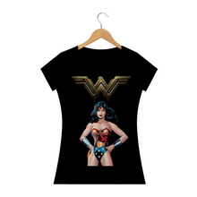 Carregar imagem no visualizador da galeria, Camiseta Mulher Maravilha DC Comics (long) - WGs Geek
